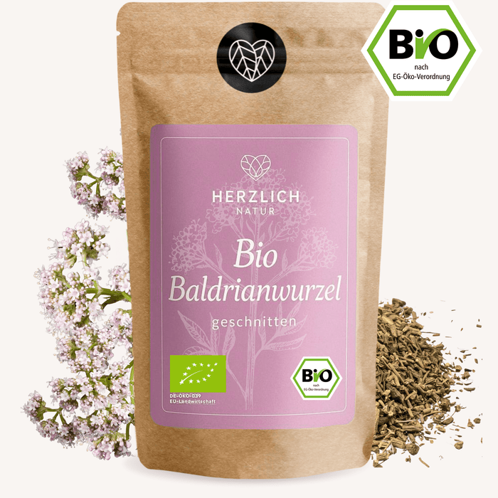 Standbeutel mit Bio Baldrianwurzel Tee von Herzlich Natur – naturbelassen, geschnitten und plastikfrei verpackt.